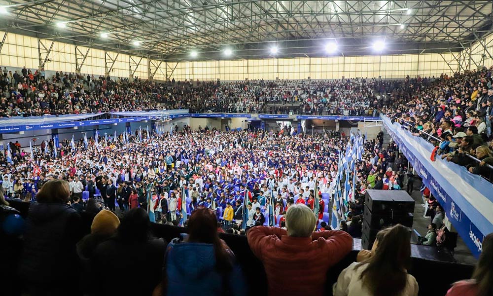 Además, por primera vez participaron 120 adultos que se encuentran cursando la primaria. 